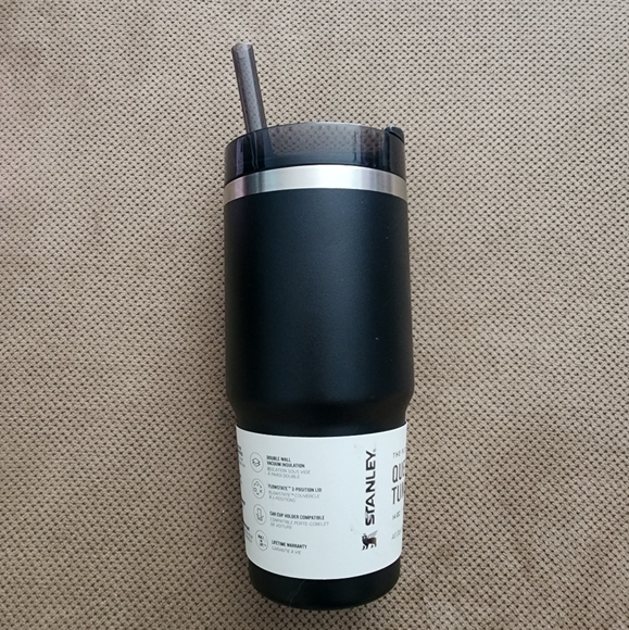 Stanley Matte Black Flowstate Quencher H2.0 Tumbler 14 oz - Picture 2 of 11